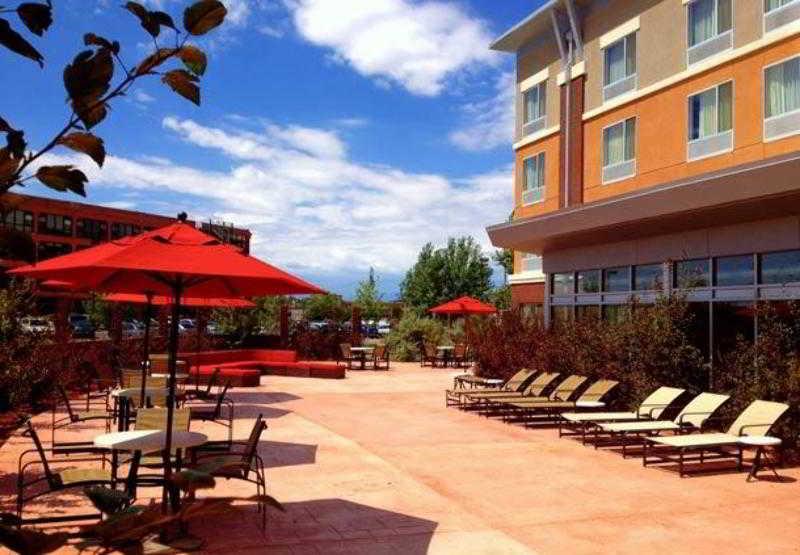 Springhill Suites By Marriott Pueblo Downtown Bagian luar foto