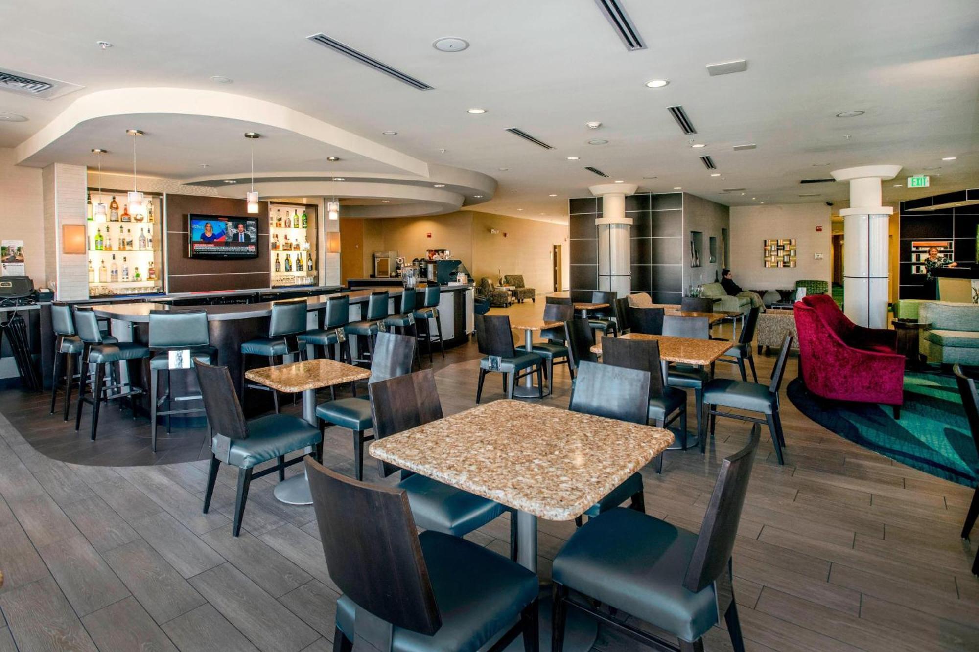 Springhill Suites By Marriott Pueblo Downtown Bagian luar foto