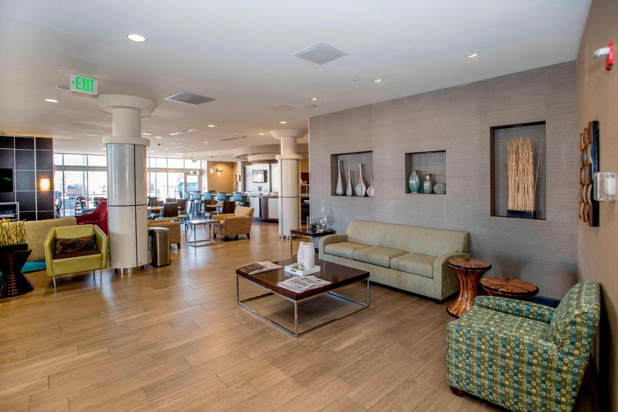 Springhill Suites By Marriott Pueblo Downtown Bagian luar foto