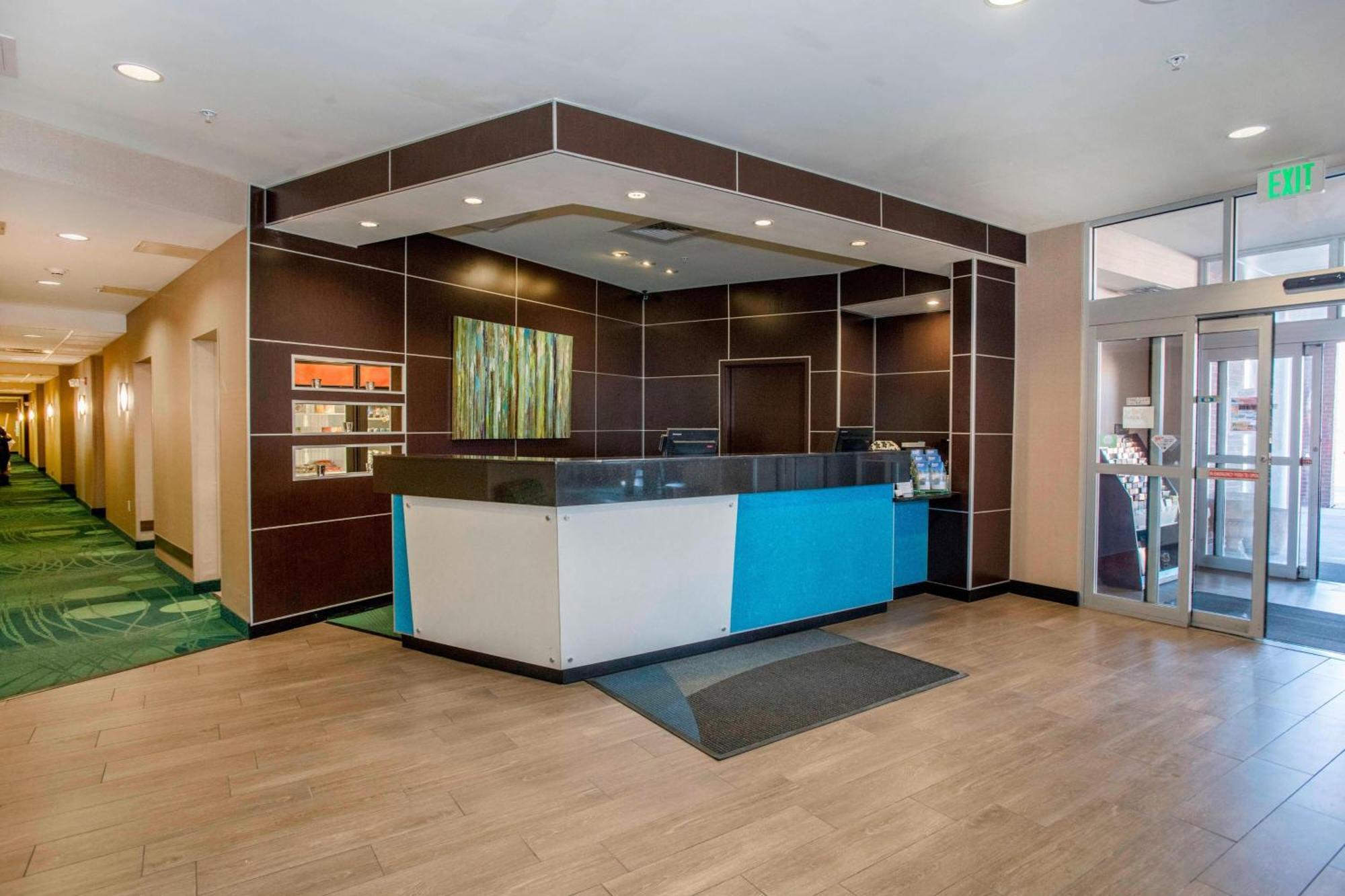 Springhill Suites By Marriott Pueblo Downtown Bagian luar foto